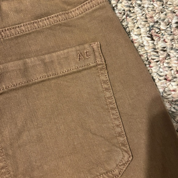 American Eagle Dreamy Drape Woven Super Hi Rise
Baggy Wide Leg Pants, Size 2 - Picture 4 of 6